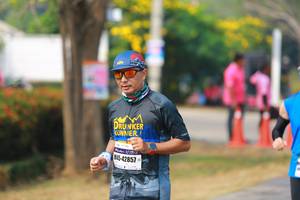 BIB: 42857
                            <button type="button" onclick="openModal(9902806)" class="btn btn-primary btn-sm float-right btn-popup" data-toggle="modal" data-target=".modal-high-quality">
                        <i class="fas fa-shopping-cart"></i> Add to Cart
                    </button>
                                            <button type="button" onclick="isThisMe(9902806, true)" class="btn btn-success btn-sm float-right btn-popup btn-isme hidden" data-toggle="tooltip" data-placement="bottom" title="นี่คือรูปของคุณใช่ไหม คลิกที่นี่เพื่อเอาเข้าอัลบั้ม">
                        <i class="fas fa-plus"></i> Add to album
                    </button>
                    <button type="button" onclick="isThisMe(9902806, false)" class="btn btn-warning btn-sm float-right btn-popup btn-isnotme hidden">
                        <i class="fas fa-ban"></i> Remove from album
                    </button>